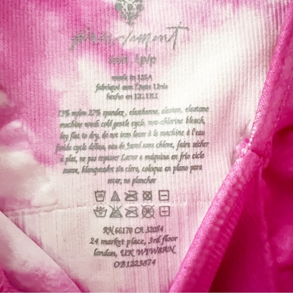 (NWT) Free People | Movement Pink Vivacious Violet Tie Dye Sports Bra - Picture 5 of 6